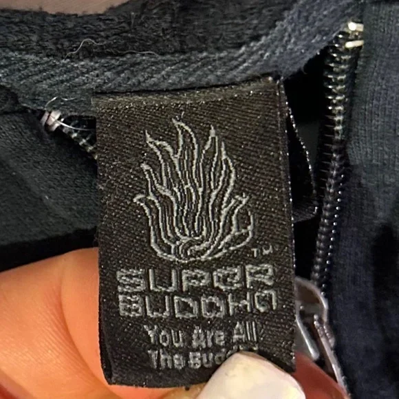 Black zip up hoodie with pockets and Buddha  in white - Picture 3 of 6